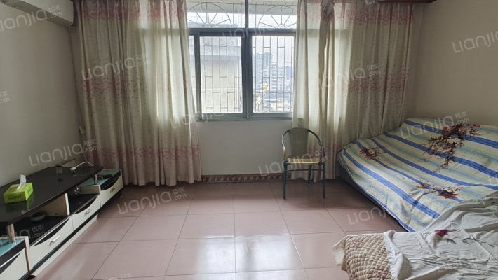 原州民族商业公司宿舍二手房实景图