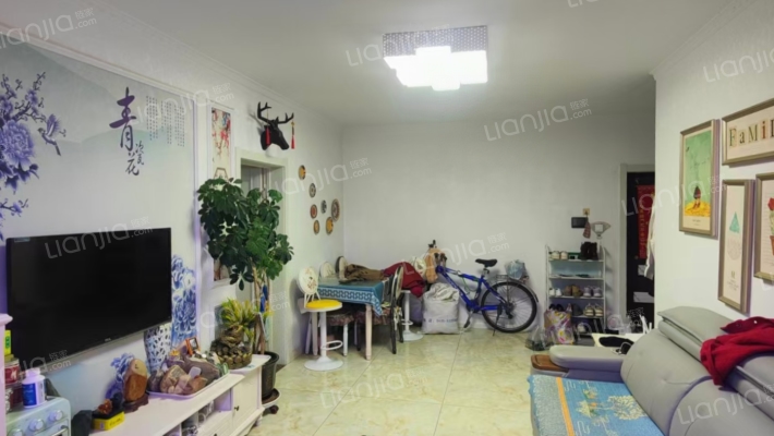 万吉华府二手房实景图