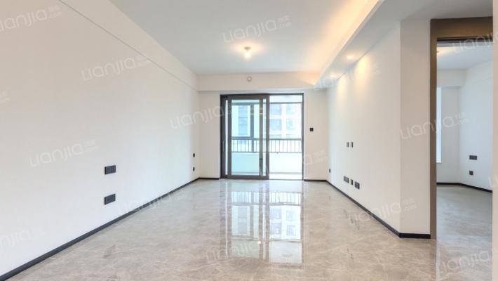 虹桥璀璨领峯二手房实景图