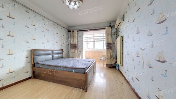 管厂宿舍二手房实景图