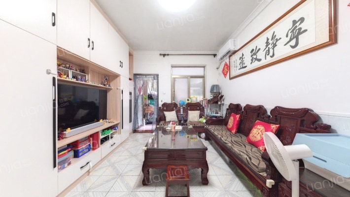 深宝住宅区二手房实景图