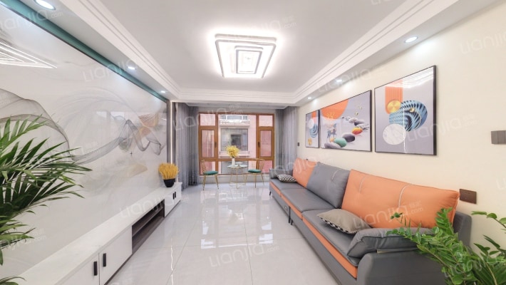 蓝调倾城二手房实景图