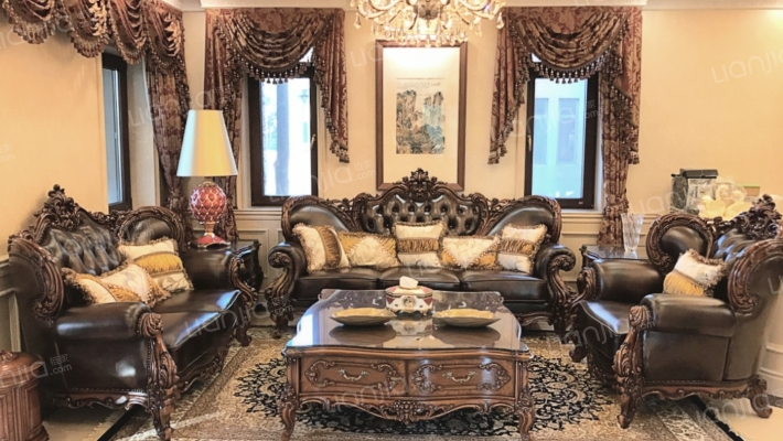 麓山国际黑鹰山庄二手房实景图