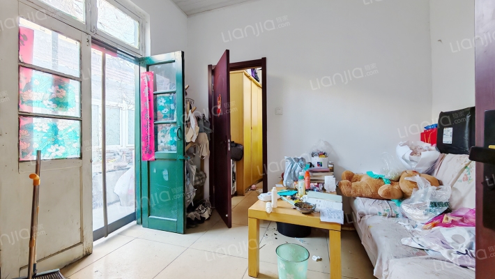 杉槁园街二手房实景图