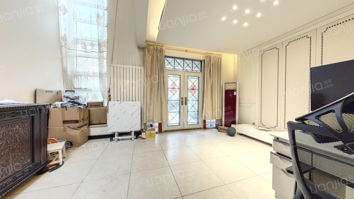 靠山居艺墅南区二手房实景图