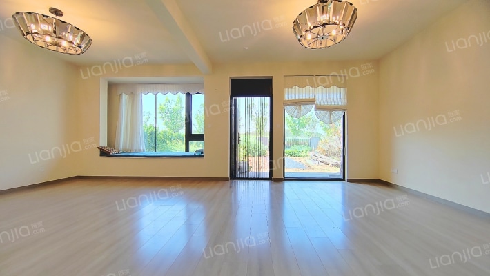 烟岚云庄二手房实景图