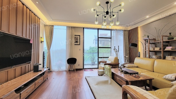 万科棠樾五期悦璟庄二手房实景图