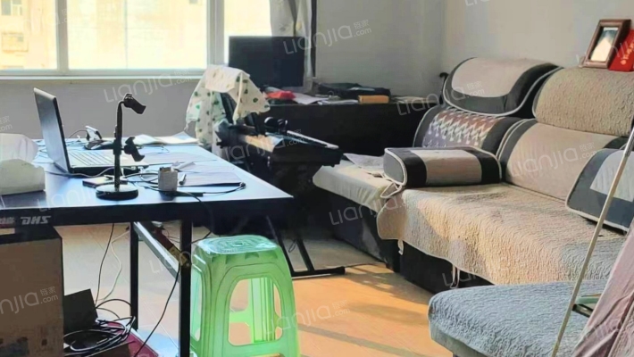 宝丰综合楼二手房实景图