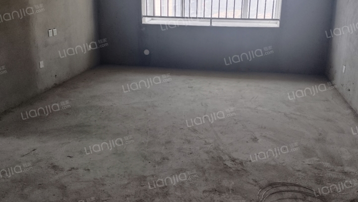 天鹅湾二手房实景图