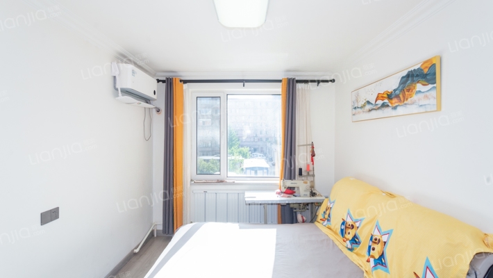 武警楼二手房实景图