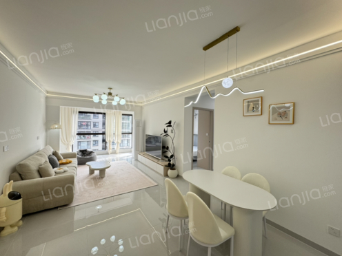 整租·融创揽云府东苑 3室2厅 东南