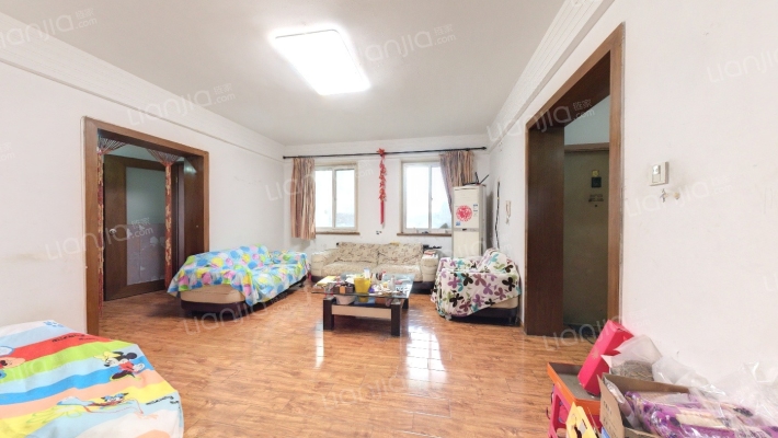 长信丰登公寓二手房实景图