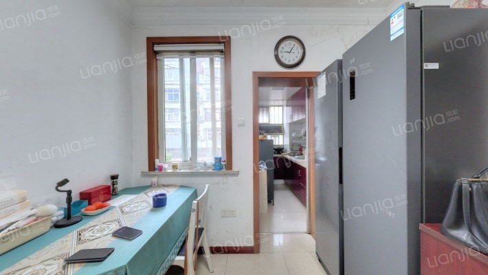 易家桥新村二手房实景图