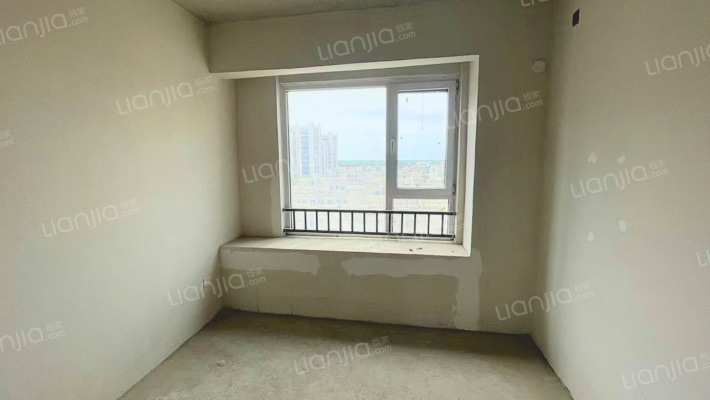 中间好楼层  南北通透 采光很好-卧室A