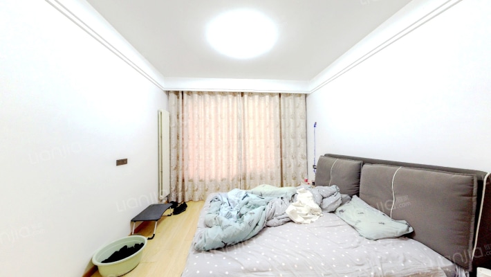 城南双清湾商圈，高档住宅，高品质小区带中，央空调-卧室C