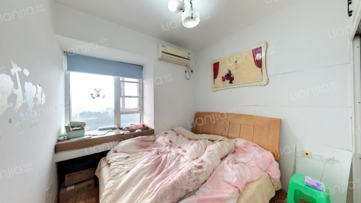 2012年小区 住家精装实用小3房 户型方正 可直接入住-卧室A