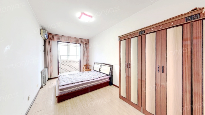 此房满五不唯一税费低，南北户型通透，小区环境好-卧室B