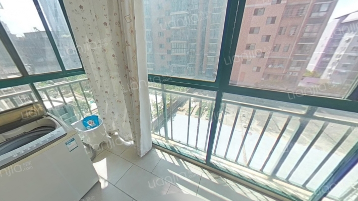 龙江明珠 电梯小高层 朝南户方正 人车分流-阳台
