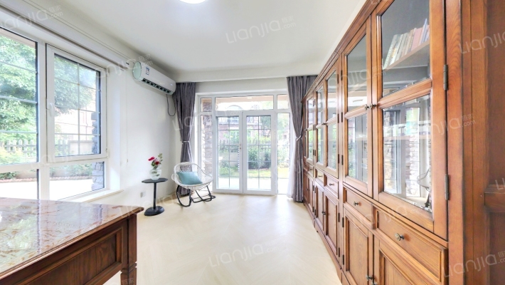 丹佛尔湾 5室2厅 南 北-卧室A