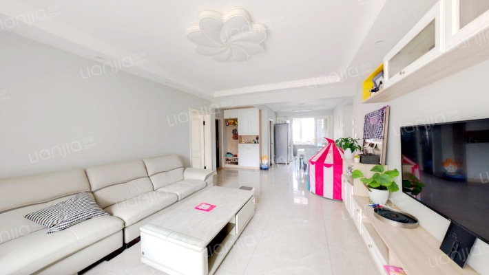 涿州开发区南北通透精装修拎包入住大三居-客厅