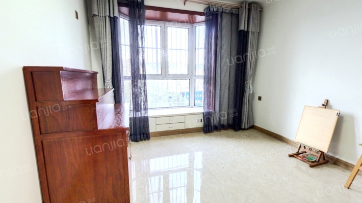 燕赵花园 4室2厅 南 北-卧室B