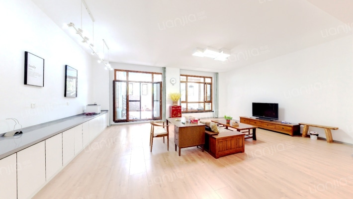 下跃大平层,新装修不到2年,保持好,带日光房,车位_大连开发区红星海