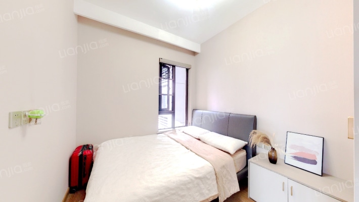 印江州一期新上精装四房品质大平层，带家电户型方正-卧室A