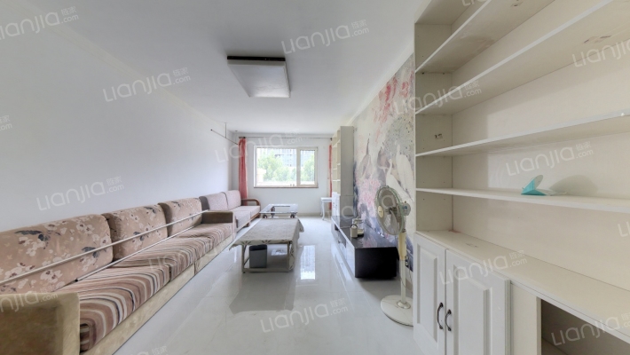 满二 楼栋位置好 楼间距大 全天采光 视野开阔-客厅