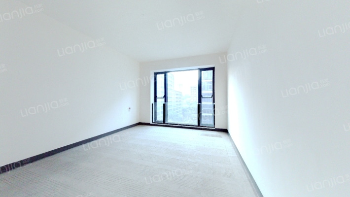 大坪品质楼盘，玻璃幕墙大视野，清水大平层-卧室B