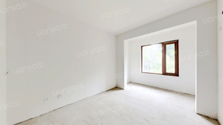 鸿坤理想尔湾 3室2厅 南 北-卧室A