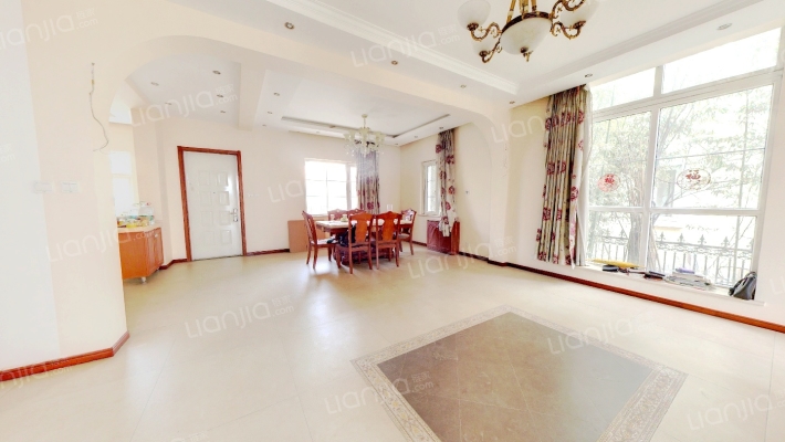 别墅法式独栋精装修带南向大花园300平附百平半地下-餐厅