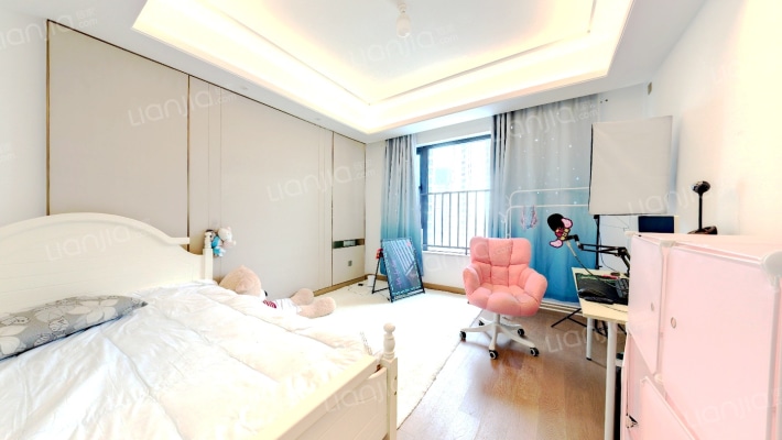 印江州一期精装大平层三梯五户 看房子方便-卧室C
