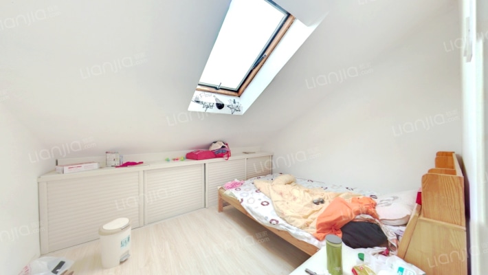 精装楼中楼 实用面积大 带车库 房东诚心出售 南通崇川区观音山滨河东城二手房 南通链家