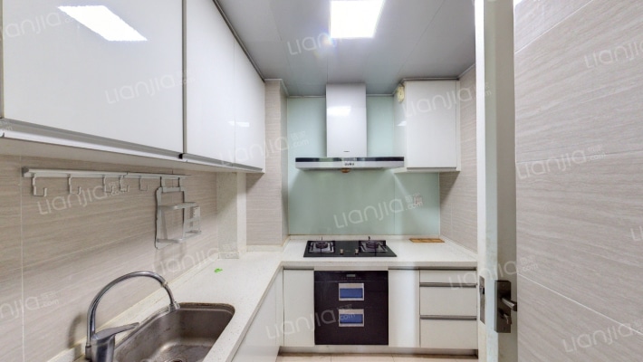 龙馨家园 精装两室 采光优秀 品质小区 生活方便-厨房