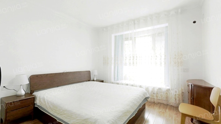 天伦湾 样板间户型 精装修自住标准 拎包入住 价格可聊-卧室B