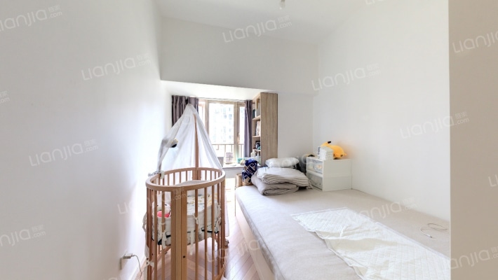 润府一期东南向三房 红本在手 自住保养好-卧室C
