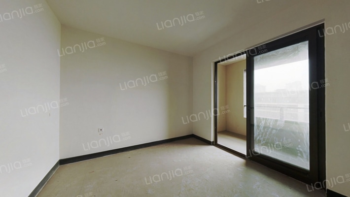 龙湖物业+品质四房+低密度高品质洋房-卧室C