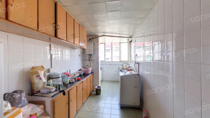 清源新村 精装三室，地铁，户型方正，采光无遮挡-厨房