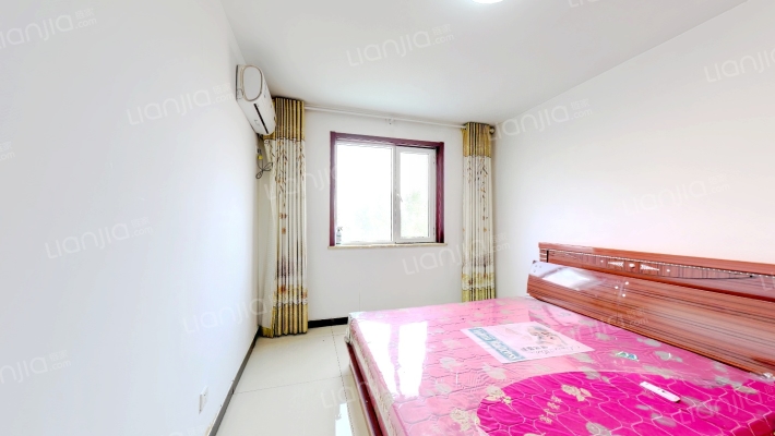 南北通透2居室，干净整洁，房本满二-卧室A