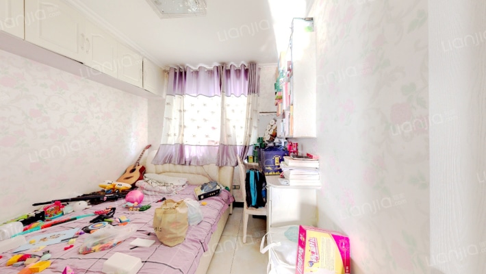 好房出售喀什东路金鑫花园119.73平米三室两厅一厨一卫-卧室C