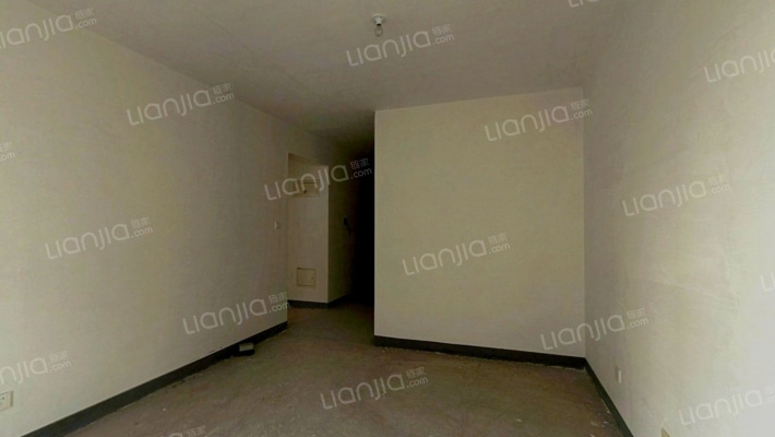 鸿坤北区，中间层，新本，采光好。-客厅