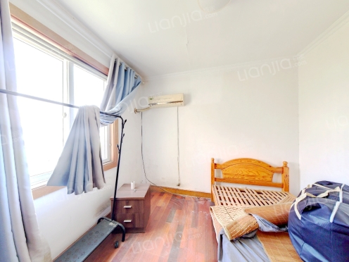 整租·新湘苑 3室1厅 南