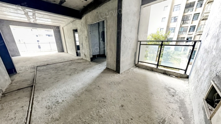 和馨苑二手房实景图