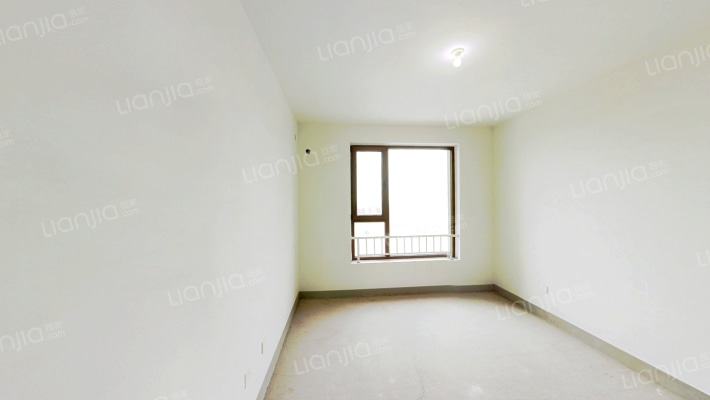 小区环境好，南北通透三居室，中间楼层！-卧室C