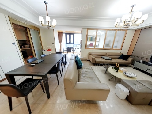 整租·招商大魔方玺悦轩 4室1厅 东南