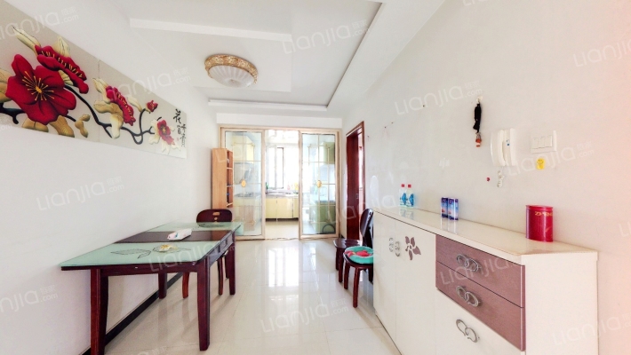 户型通透， 一梯两户， 交通便利-餐厅