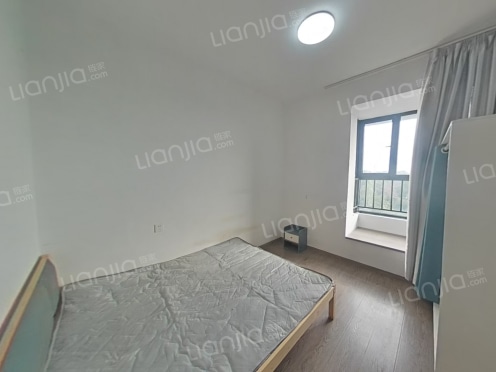 整租·华丽家族太湖汇景花园4期 3室2厅 南