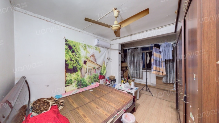 房子位于九龙坡马王乡马路，业主诚心出售-卧室B