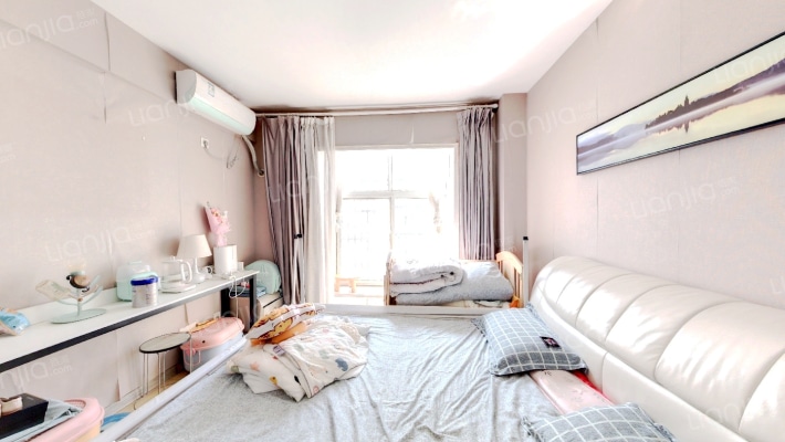 舒适两居室，布局合理，生活惬意，交通便利，繁华地段-卧室B