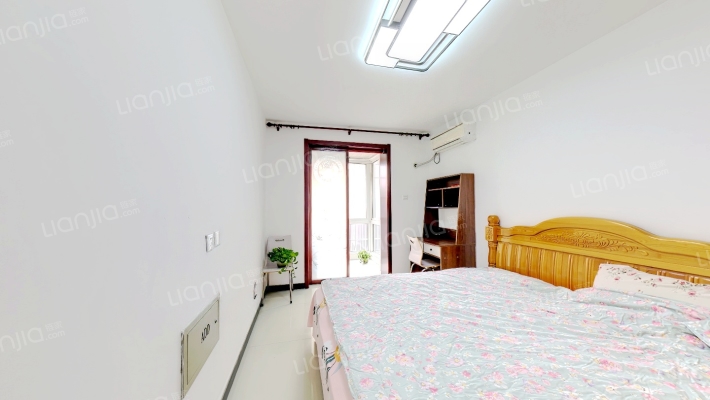 范阳路旁，电梯房采光好双语旁交通方便配套设施成熟。-卧室